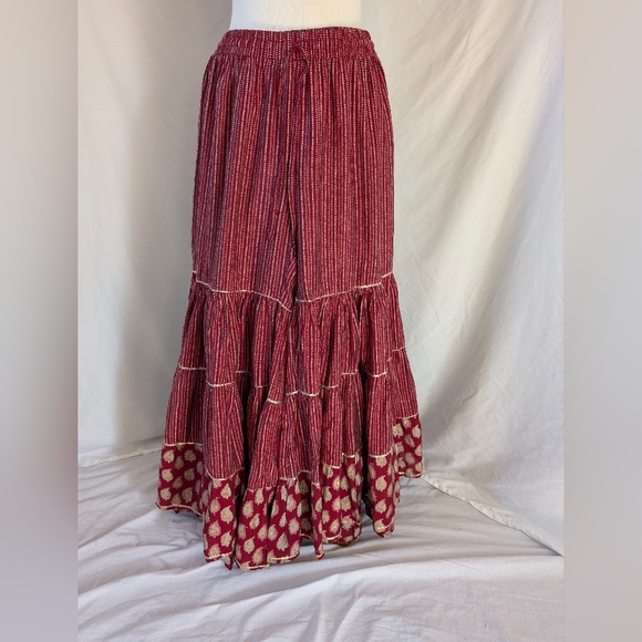 3 pc Maroon Salwar Suit With Printed Design - XL size - Picture 5 of 16